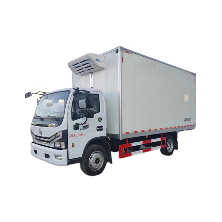 Dongfeng 5t Refrigerator Truck