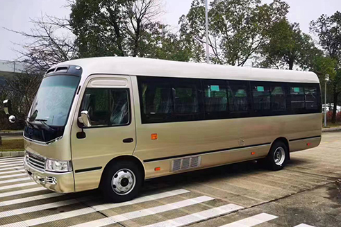 31-Seater Bus with Cummins Engine Inventory Promotion!