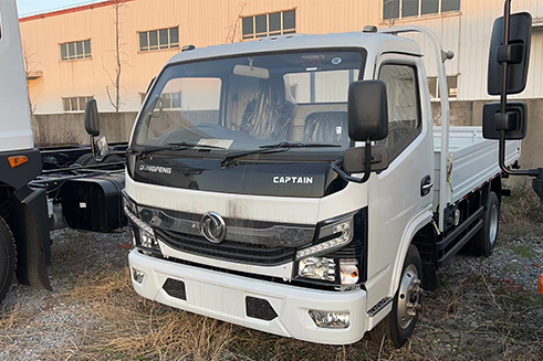 Dongfeng Captain E Light Cargo Truck