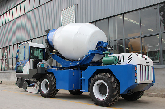 EL350 self loading concrete mixer