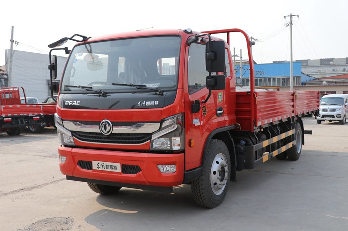 Dongfeng Captain 4x2 5-10t Light Cargo Truck