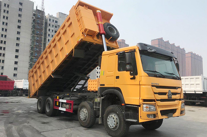 Howo 8x4 371 25cbm Dump Truck