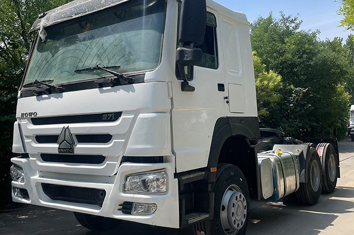 Used Second Hand Howo 6x4 Tractor Truck